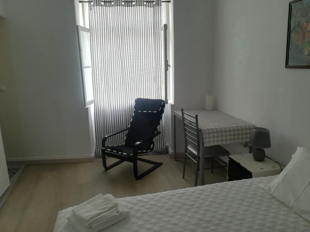 Studio 20 m² à Funchal avec terrasse ensoleillée - Photo 6