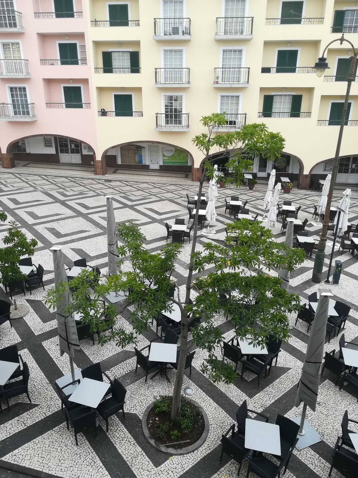 Studio 20 m² à Funchal avec terrasse ensoleillée - Photo 7