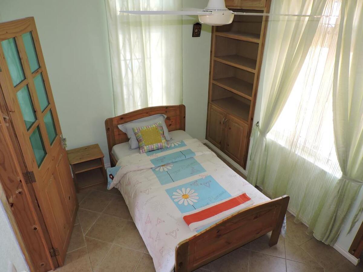Villa avec piscine privée à Blue Bay, 4 chambres, 7 personnes - Photo 6