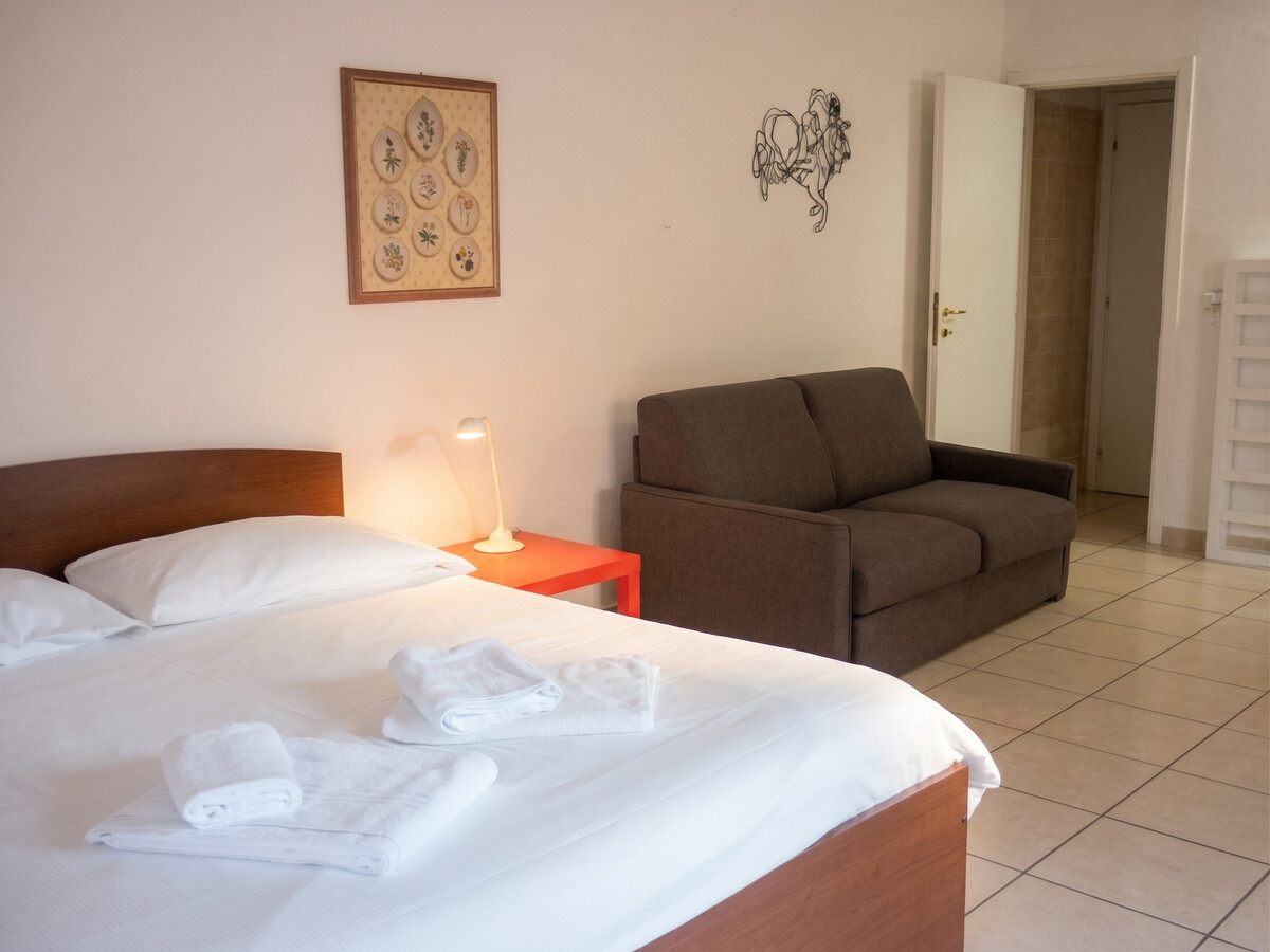Appartement moderne avec jardin clôturé et clim à Bologne - Photo 4