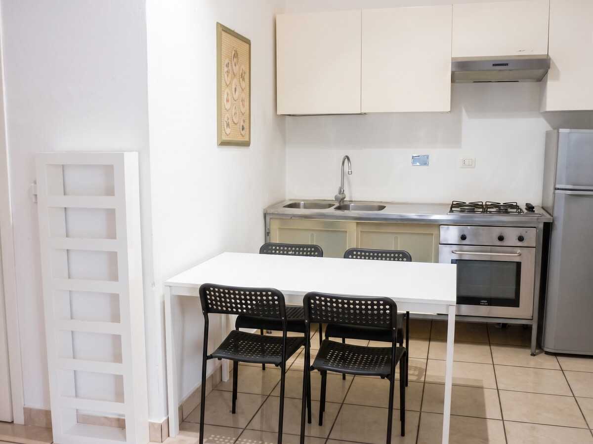 Appartement moderne avec jardin clôturé et clim à Bologne - Photo 7