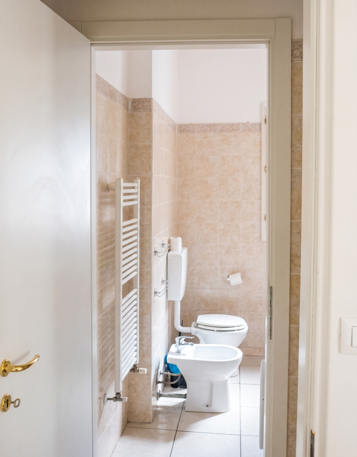 Appartement moderne avec jardin clôturé et clim à Bologne - Photo 9