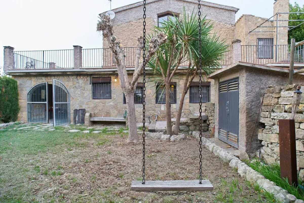Villa 200 m² piscine chauffée à Castellbell i el Vilar - Photo 2