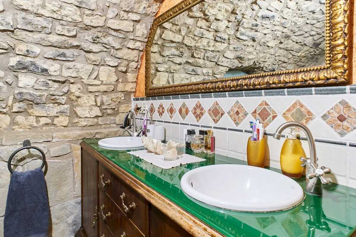 Villa 200 m² piscine chauffée à Castellbell i el Vilar - Photo 17