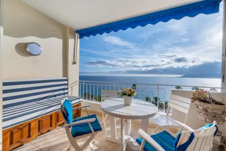 Location appartement à Cannes, Appartement cosy à Cannes - 40 m² avec balcon et vue mer