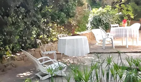 Appartement 2 chambres avec terrasse et parking privé à Hyères : photo 11