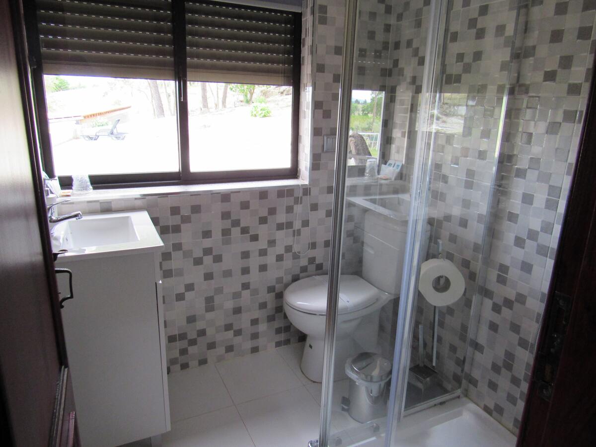 Villa 600 m² - 15 pers., piscine privée et vue montagne - Photo 10
