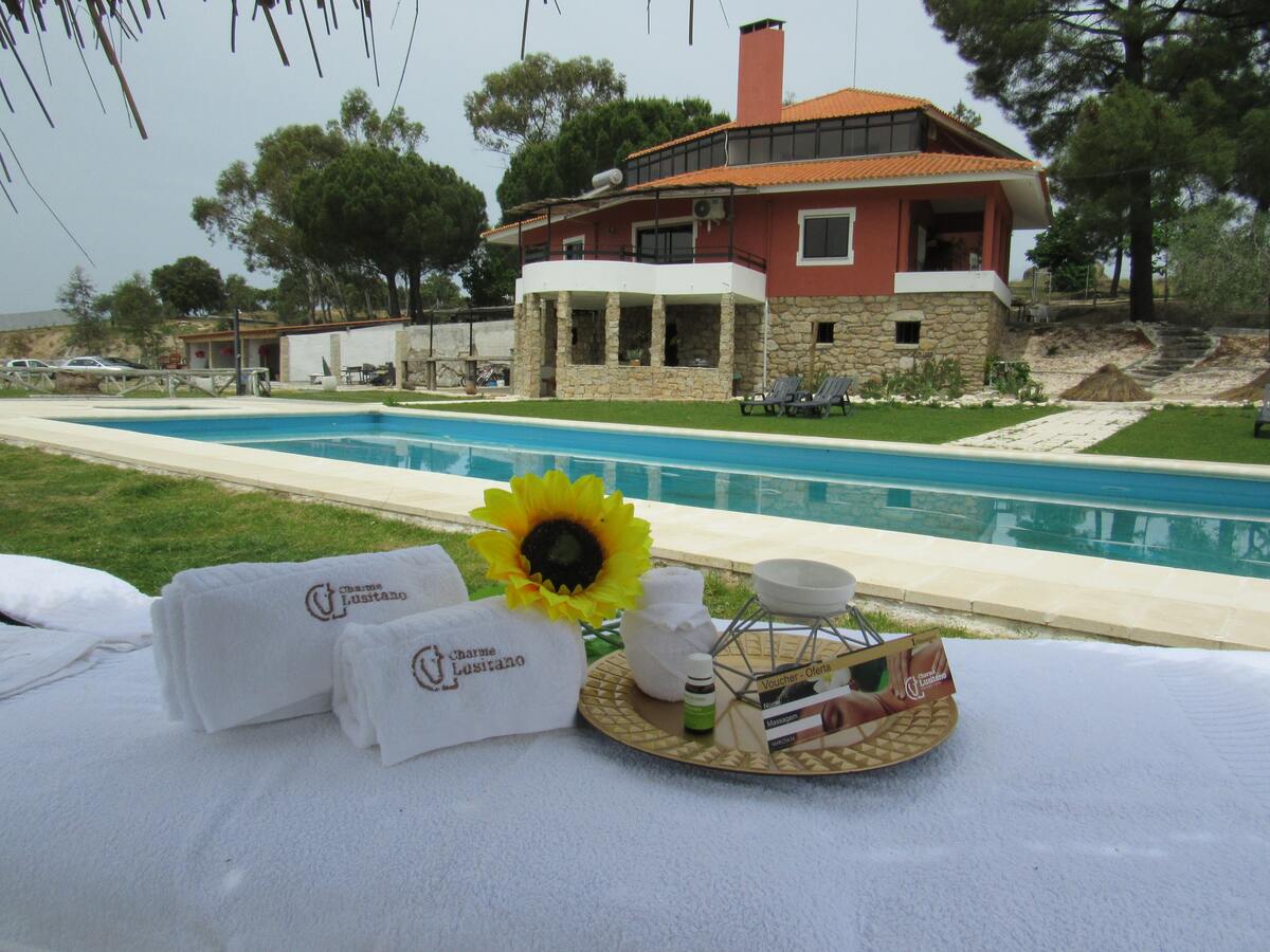 Villa 600 m² - 15 pers., piscine privée et vue montagne - Photo 29