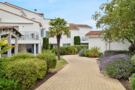 Maison charmante à Vaux-sur-Mer avec piscine partagée - Photo 4