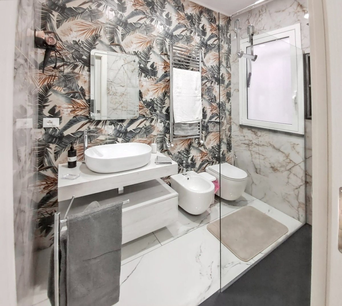 Maison 100 m² avec terrasse et jacuzzi à Noto - Photo 2