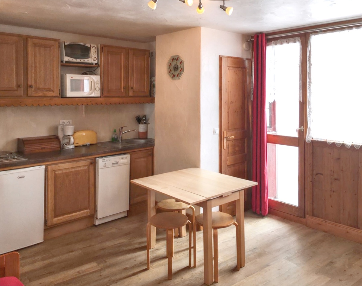 Studio 20 m² avec balcon vue montagne et accès pistes - Photo 7