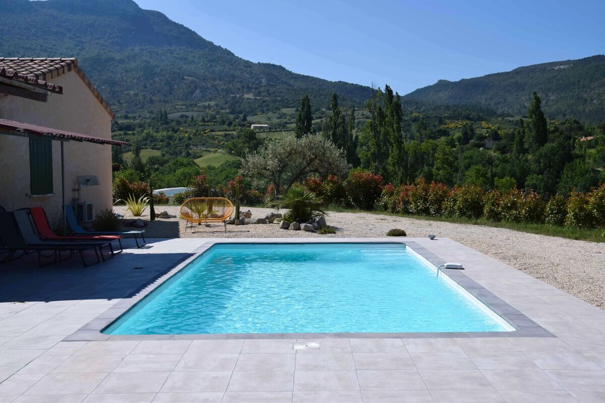Maison 150 m² piscine privée pour 10 personnes à La Roche-sur-le-Buis - Photo 1