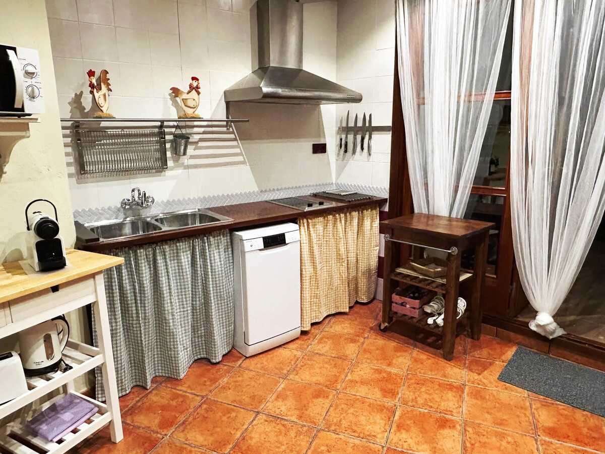 Maison 8 pers. avec vue montagnes et barbecue à Arjona - Photo 28