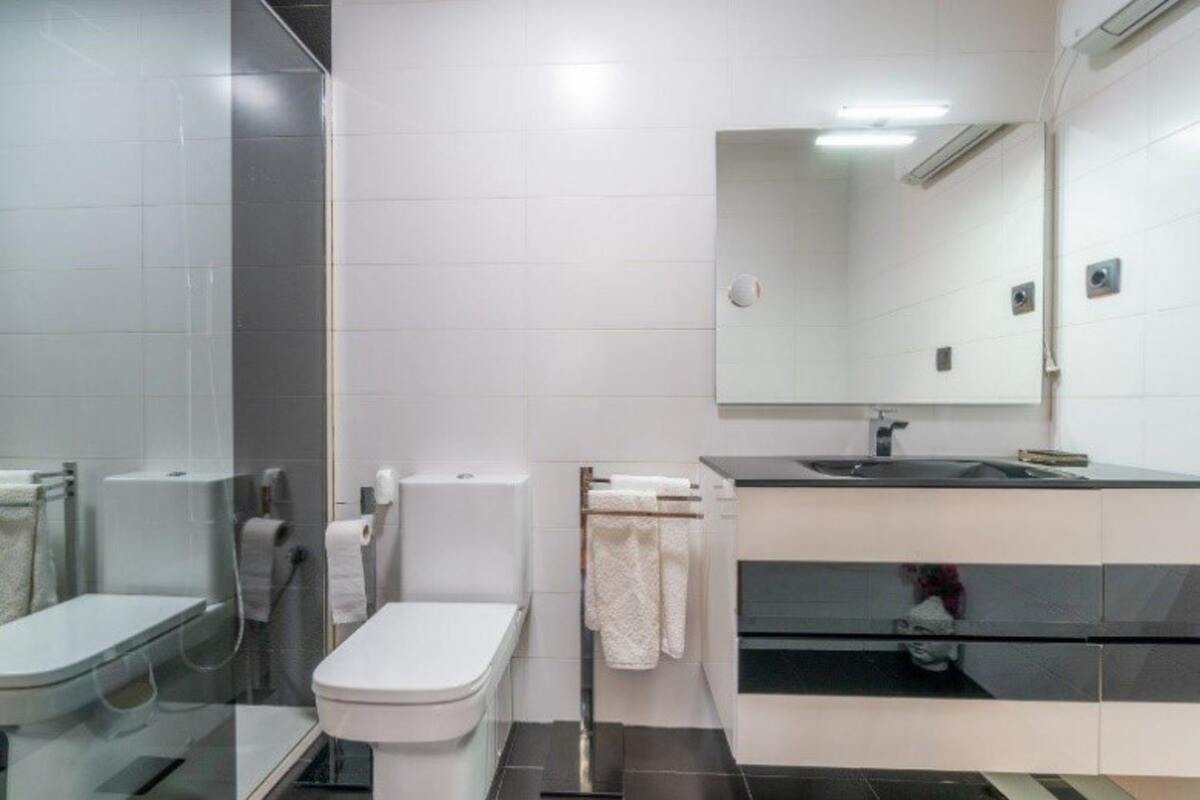 Appartement 80 m² Torrevieja, piscine & balcon - Photo 16