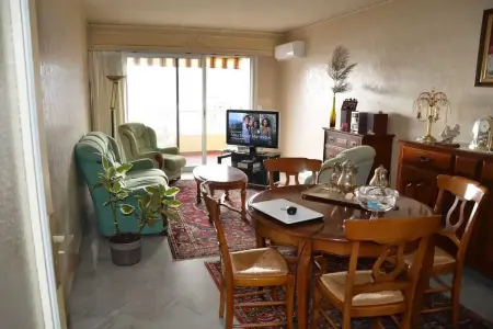 Appartement avec balcon privé et parking gratuit à Ajaccio : photo 6