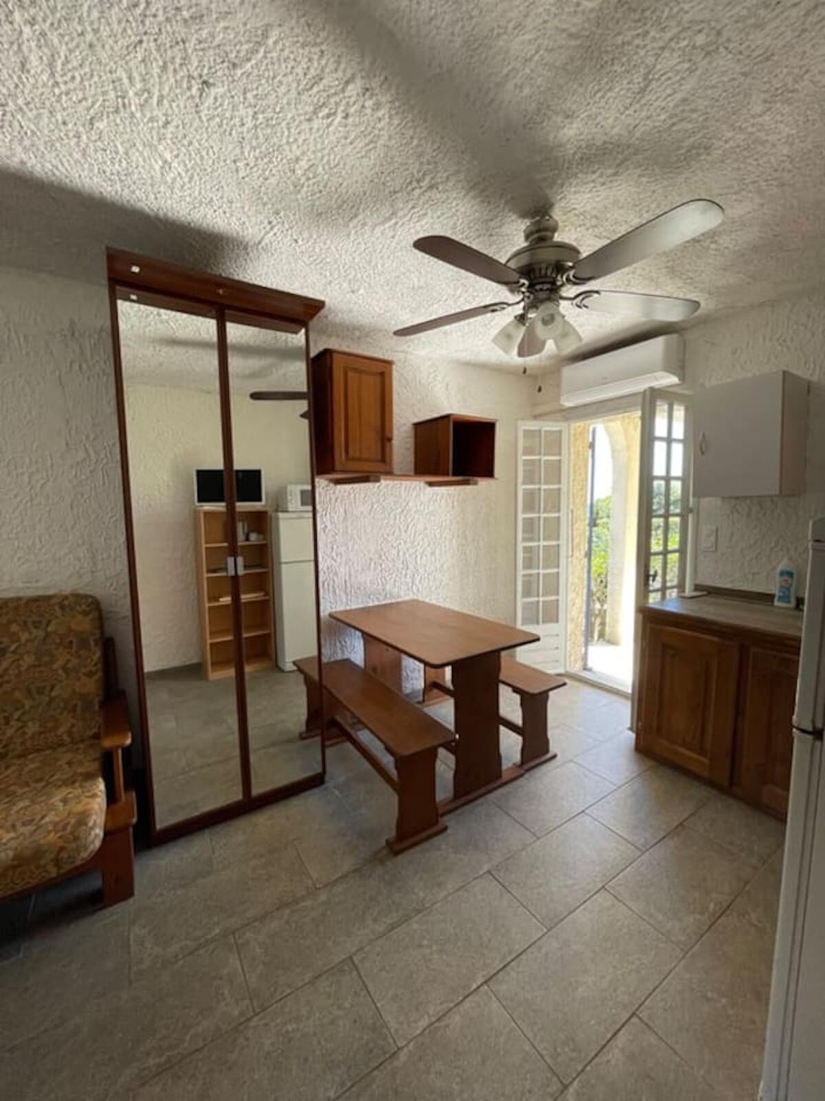 Studio 23 m² avec terrasse privée à Linguizzetta, à deux pas de la plage - Photo 4