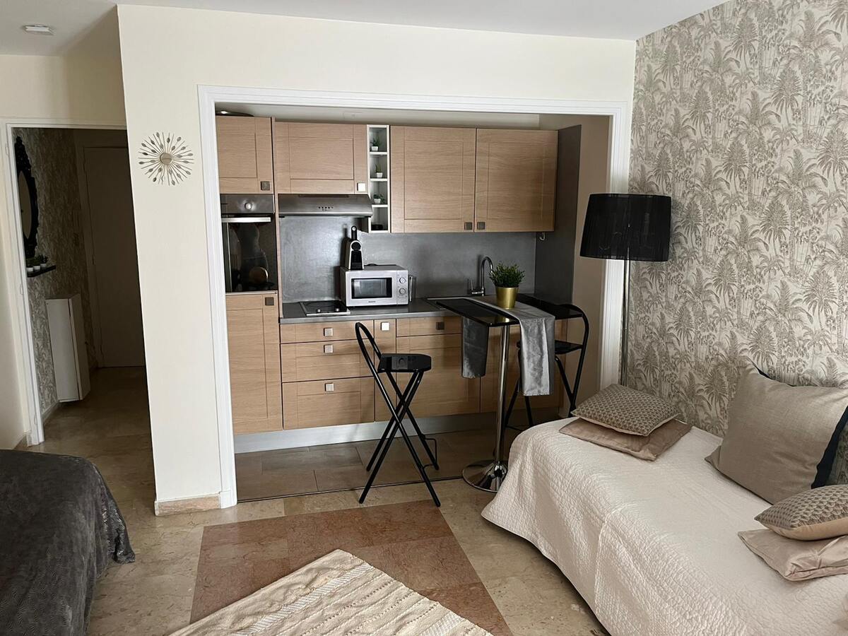 Studio 23 m² à Cannes, balcon et parking inclus - Photo 3