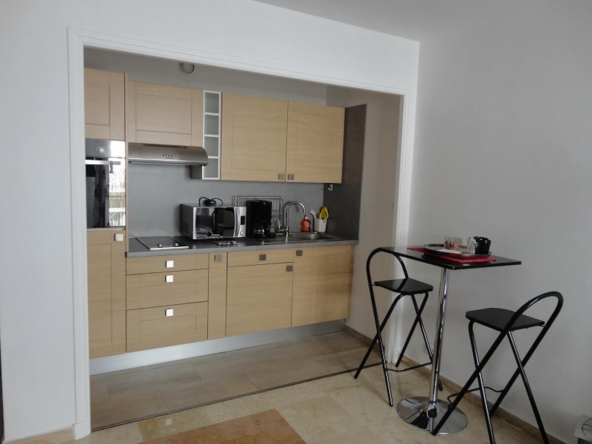 Studio 23 m² à Cannes, balcon et parking inclus - Photo 7