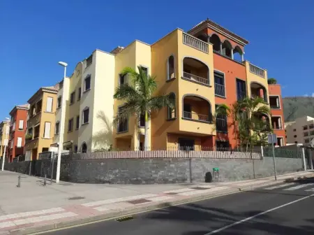 Location appartement à Adeje, Appartement moderne à Adeje, 65 m², piscine ouverte toute lannée