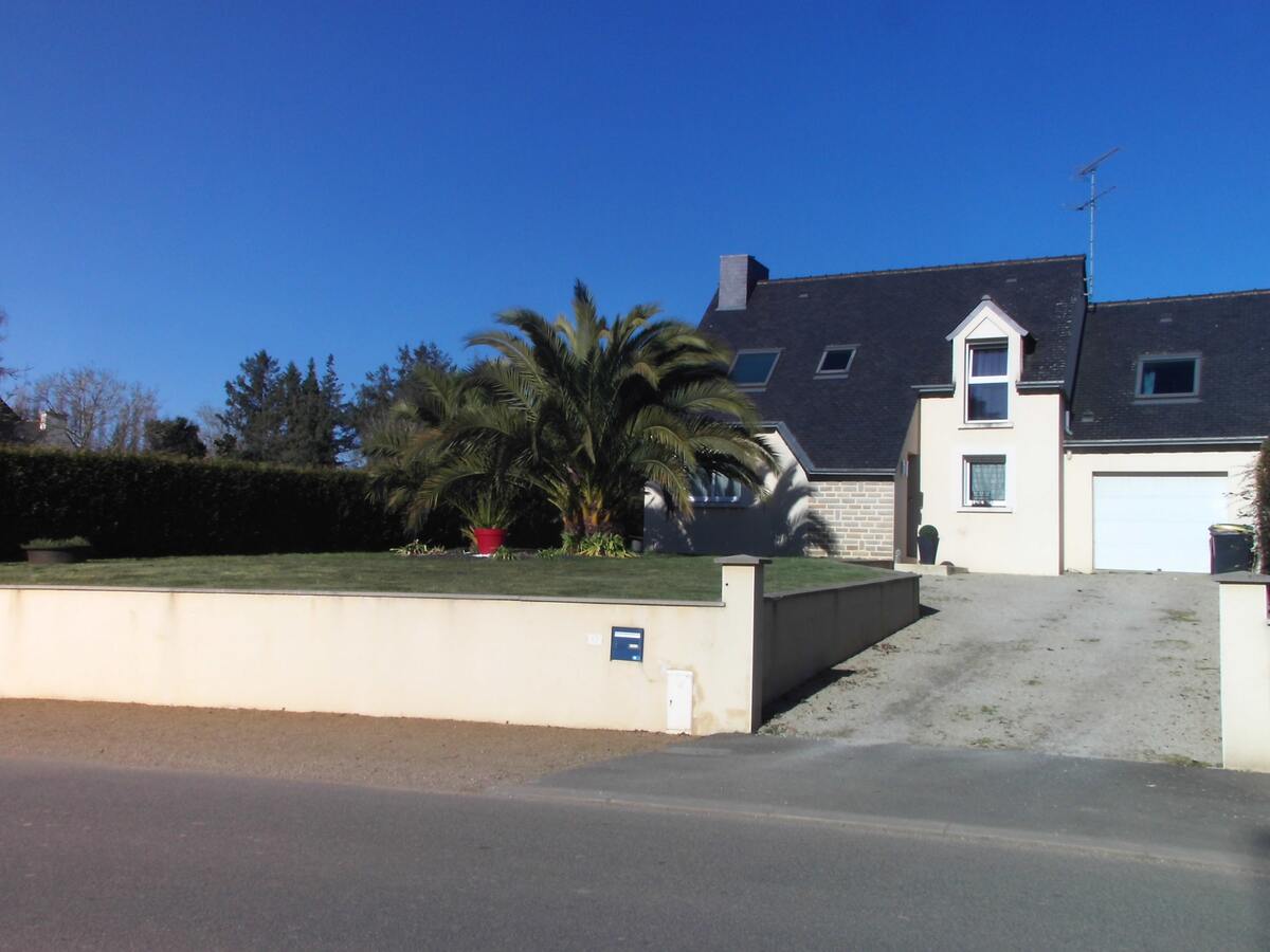 Maison 4 chambres Trégomeur, jardin avec balançoire - Photo 28