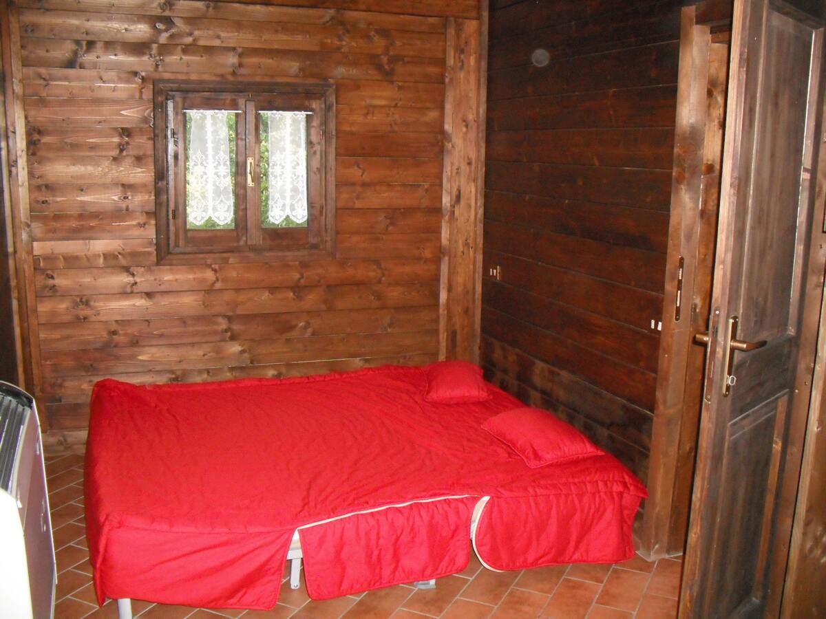 Chalet 100 m² Giarola, vue montagne et jardin clôturé - Photo 4