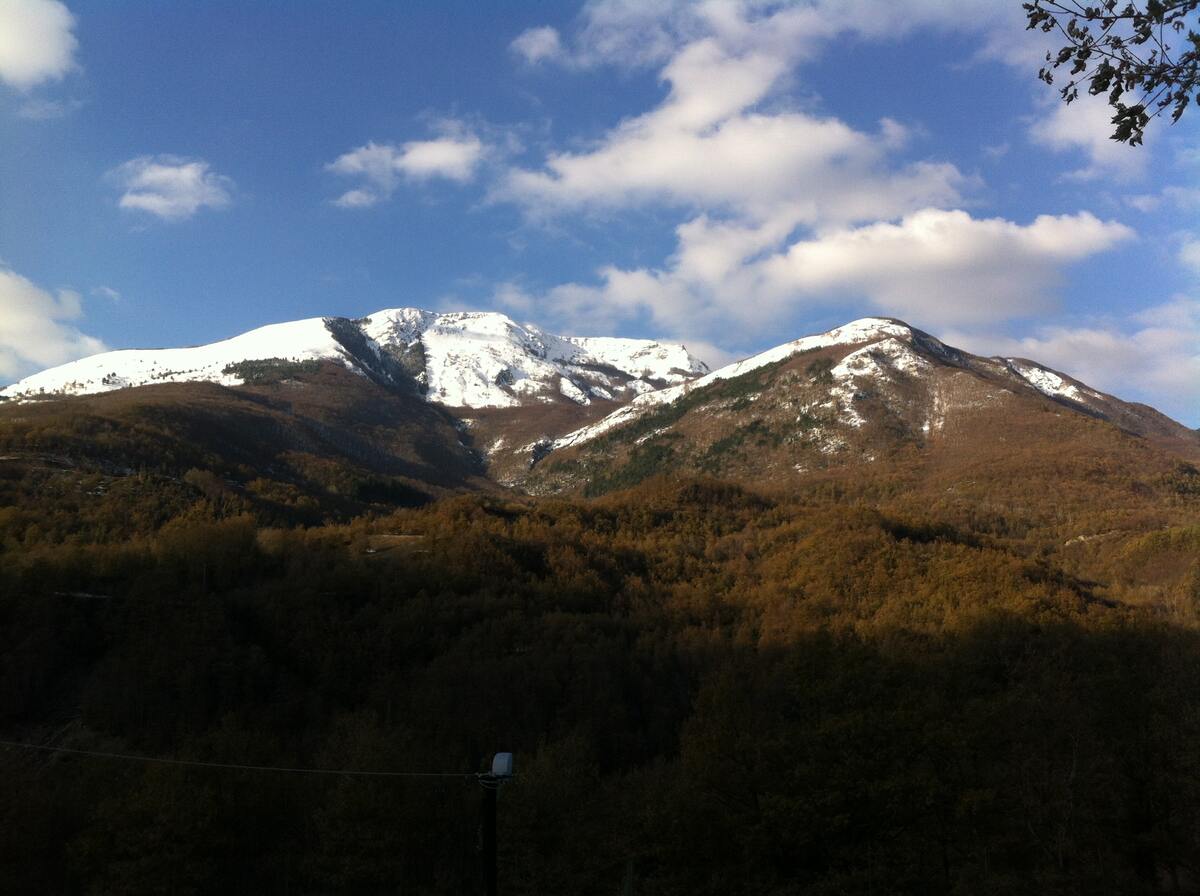 Chalet 100 m² Giarola, vue montagne et jardin clôturé - Photo 10