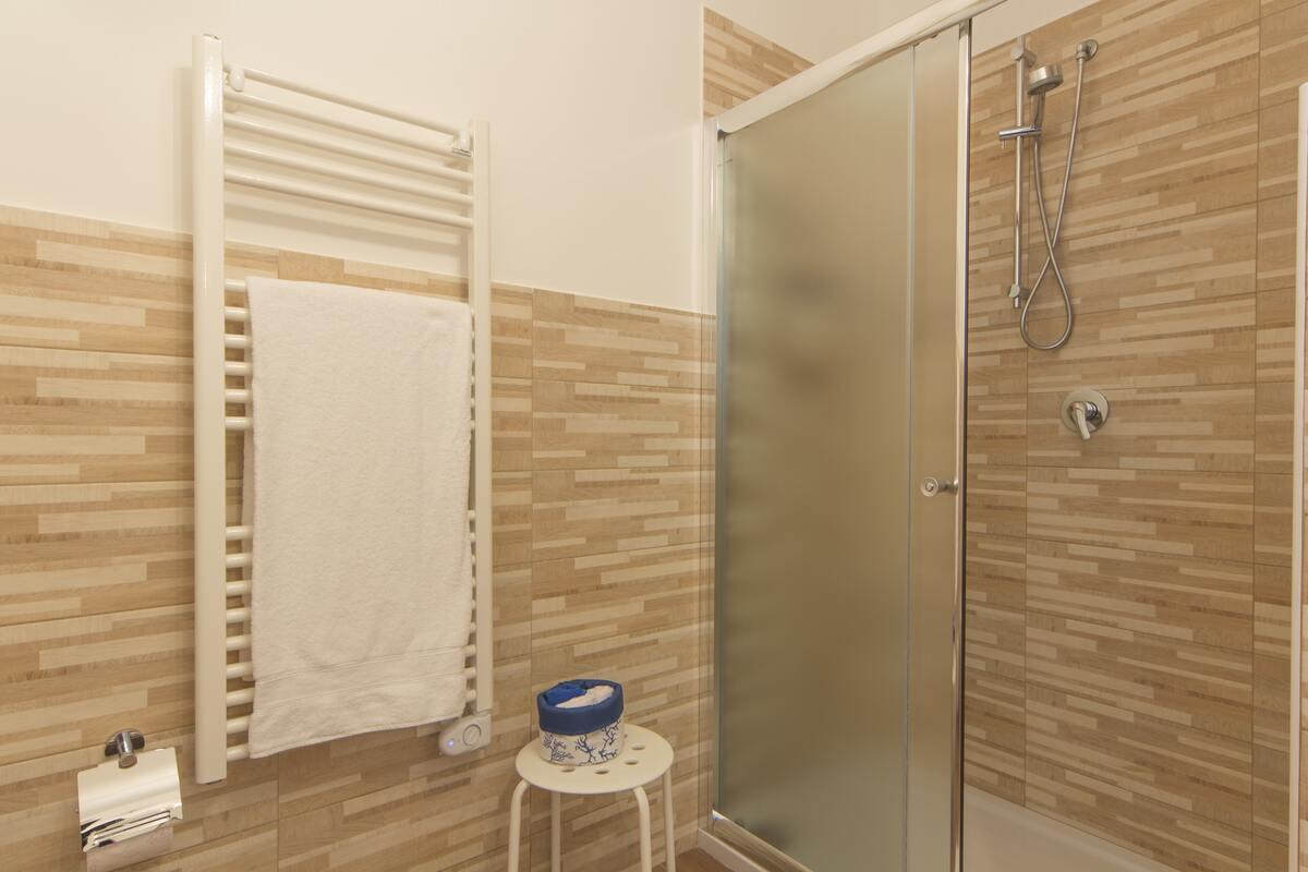 Appartement 1 chambre à Marsala, balcon vue ville - Photo 22