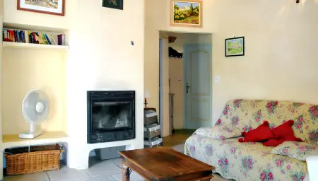 Villa avec piscine privée et jardin clôturé à Dauphin : photo 19