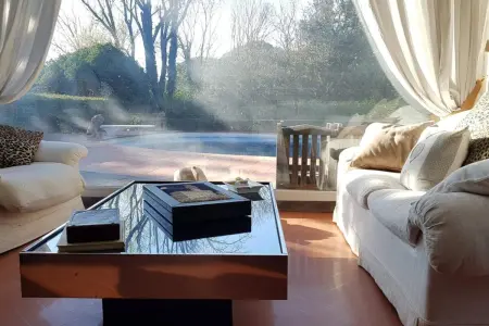 Villa avec piscine privée et jardin clôturé à Florence : photo 6