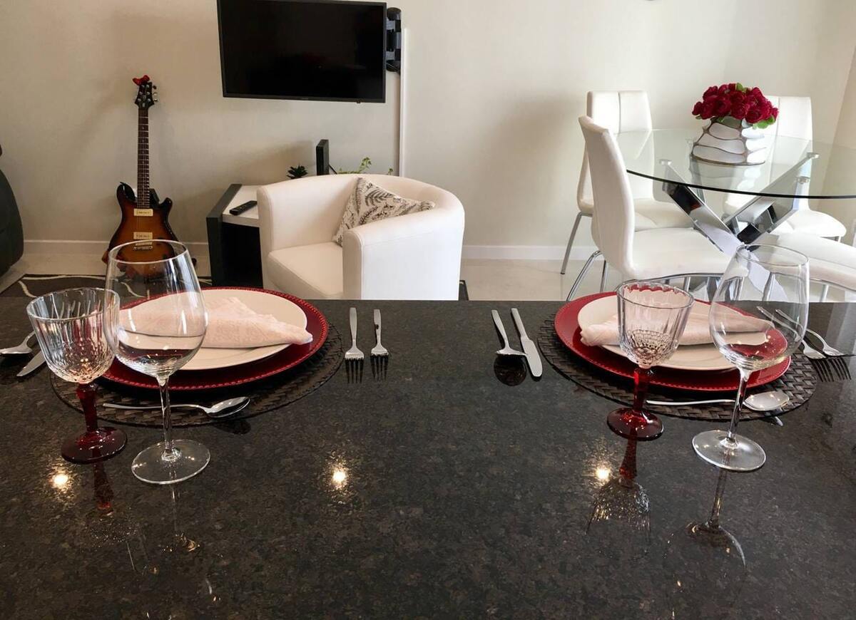 Appartement 80m² avec terrasse vue Funchal, 2 chambres - Photo 2