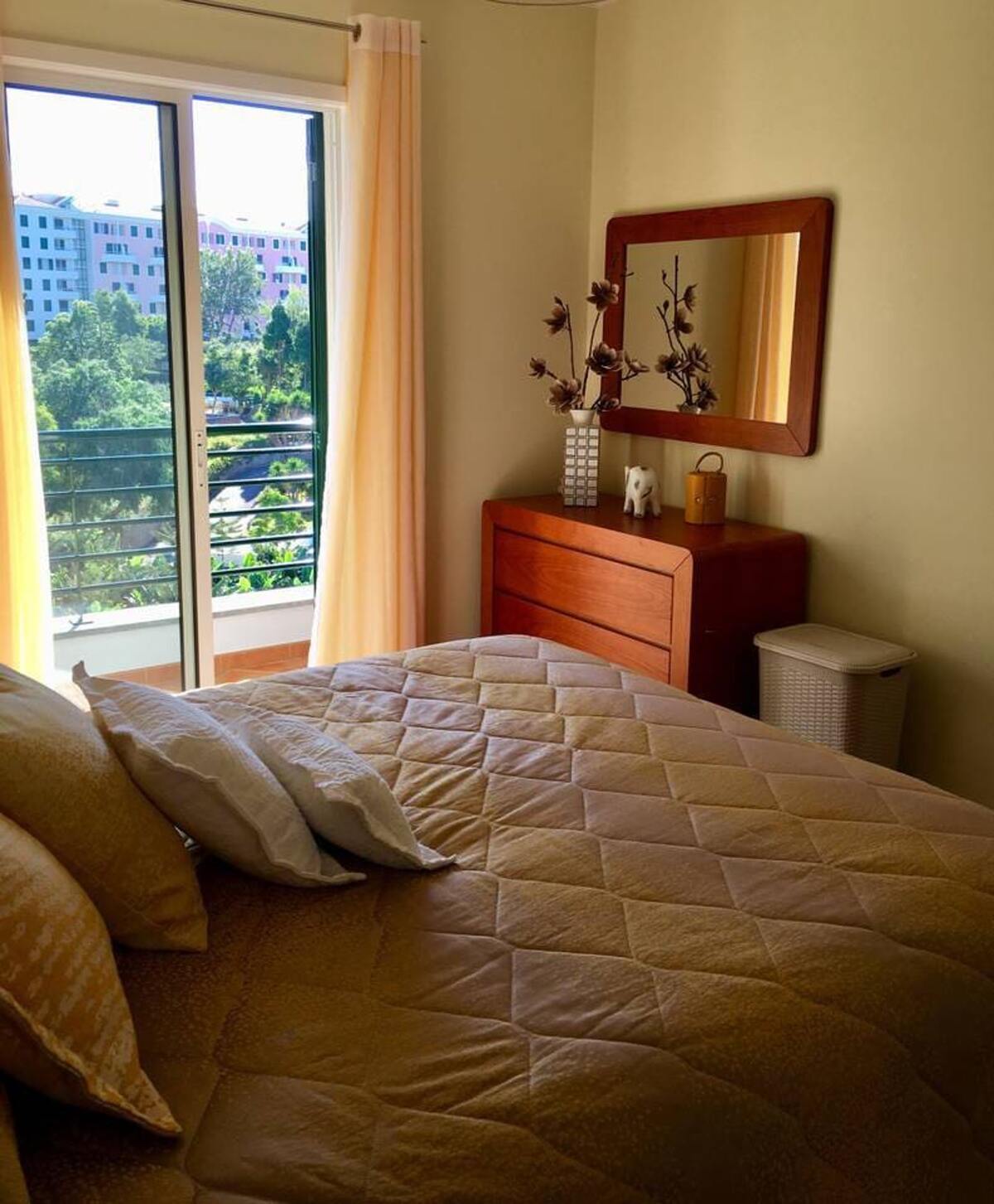 Appartement 80m² avec terrasse vue Funchal, 2 chambres - Photo 6