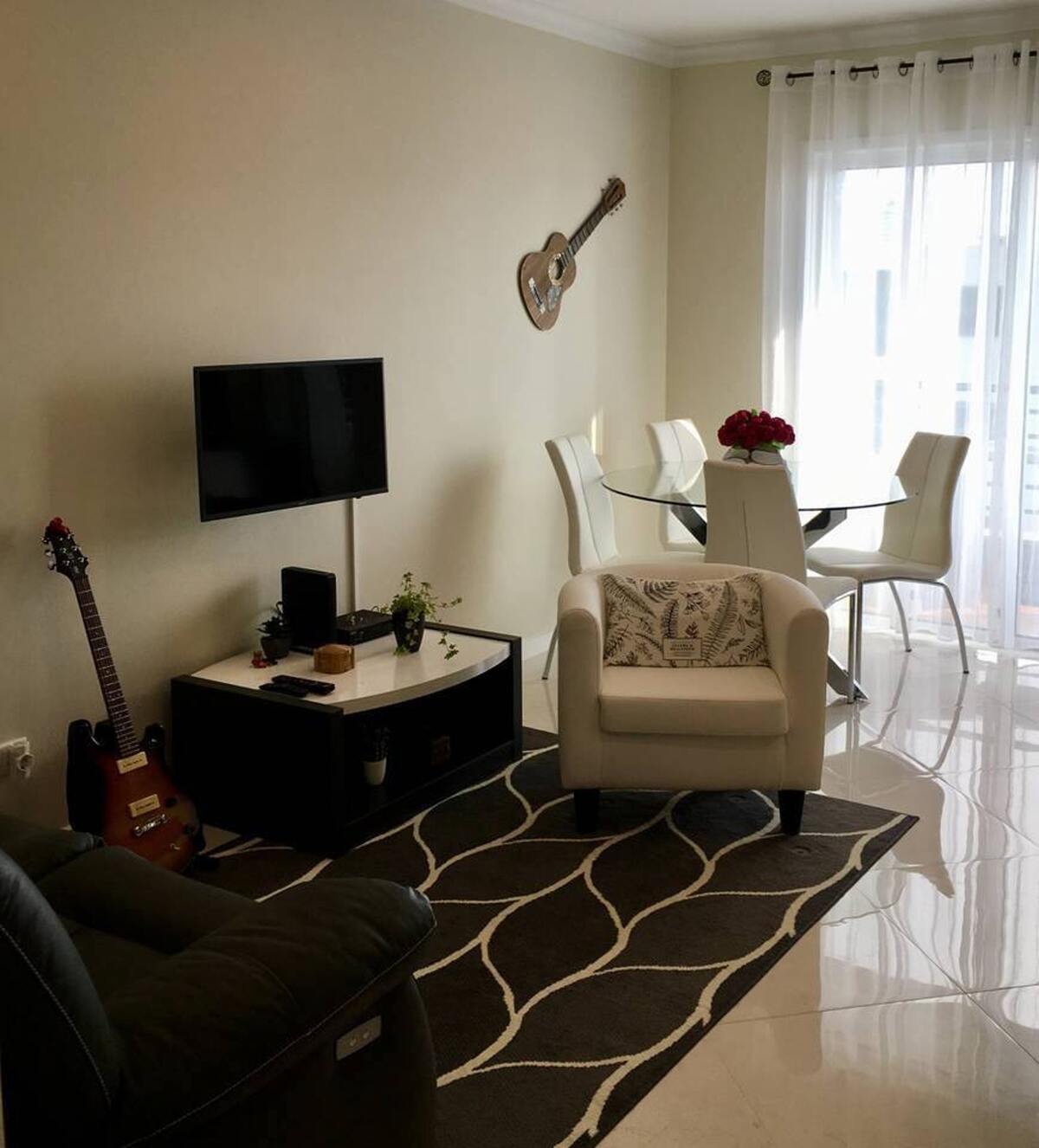 Appartement 80m² avec terrasse vue Funchal, 2 chambres - Photo 7