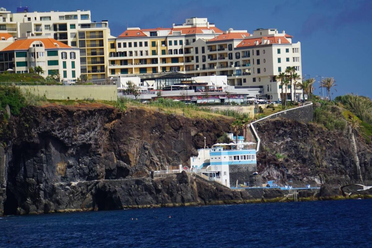 Appartement 80m² avec terrasse vue Funchal, 2 chambres - Photo 23