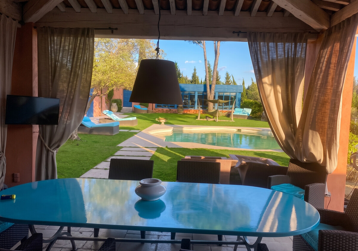 Villa d'exception à Palaja avec piscines intérieures et extérieures - Photo 3