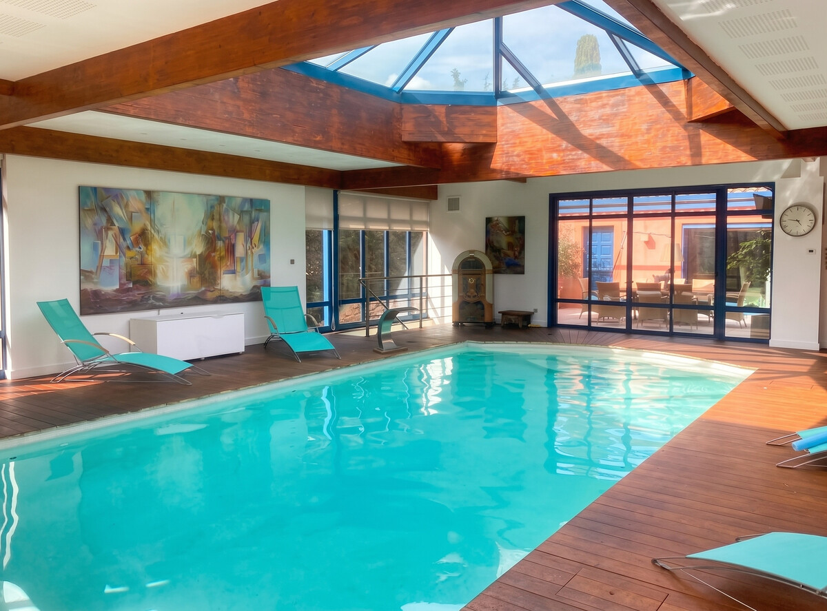 Villa d'exception à Palaja avec piscines intérieures et extérieures - Photo 4