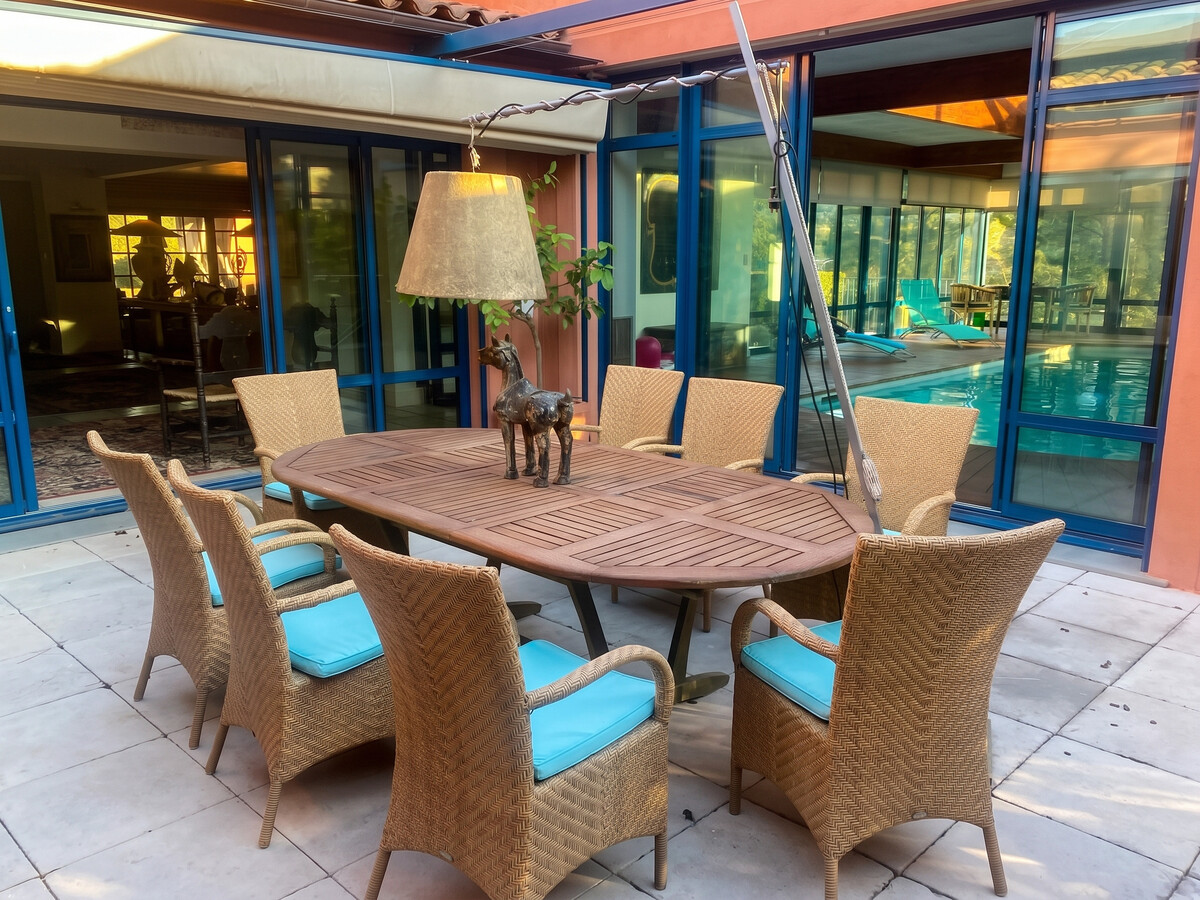 Villa d'exception à Palaja avec piscines intérieures et extérieures - Photo 20