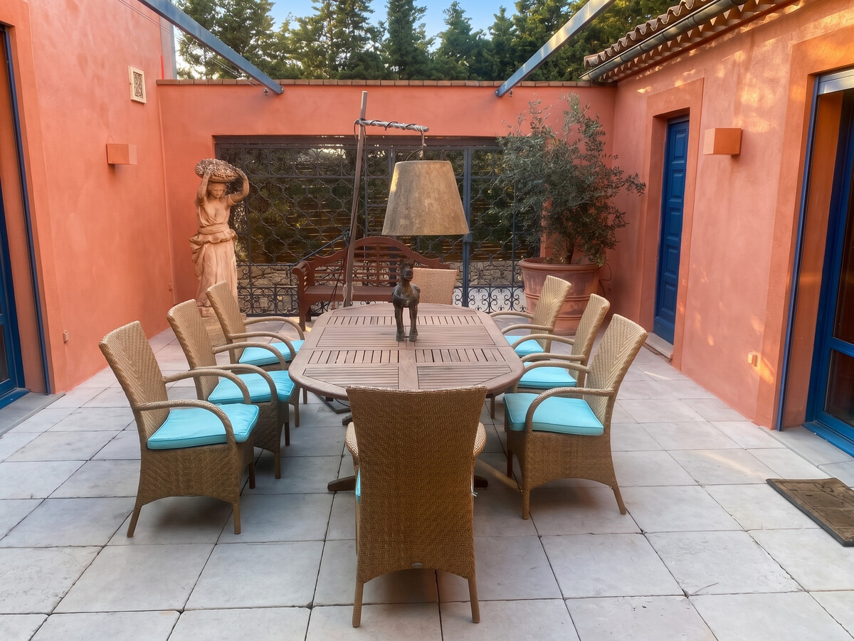Villa d'exception à Palaja avec piscines intérieures et extérieures - Photo 26