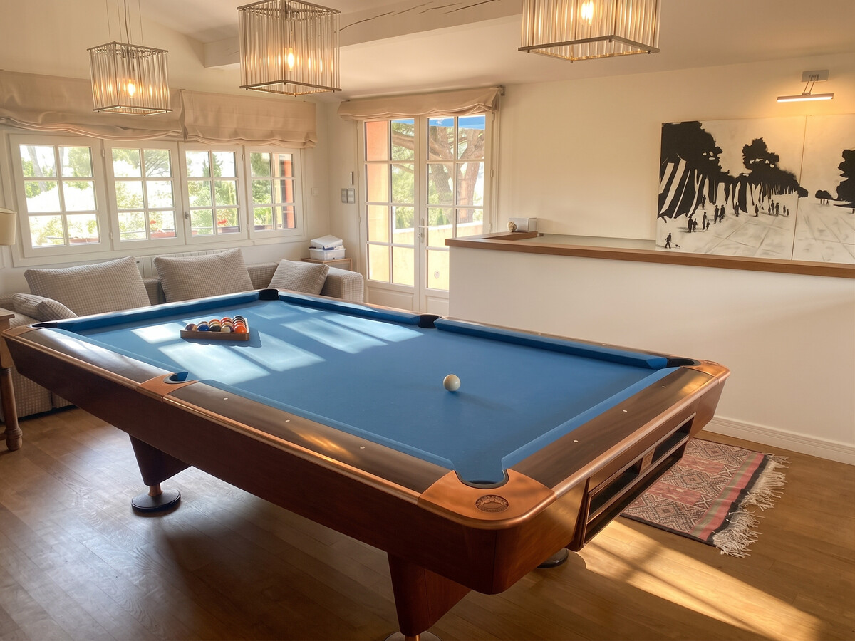Villa d'exception à Palaja avec piscines intérieures et extérieures - Photo 31