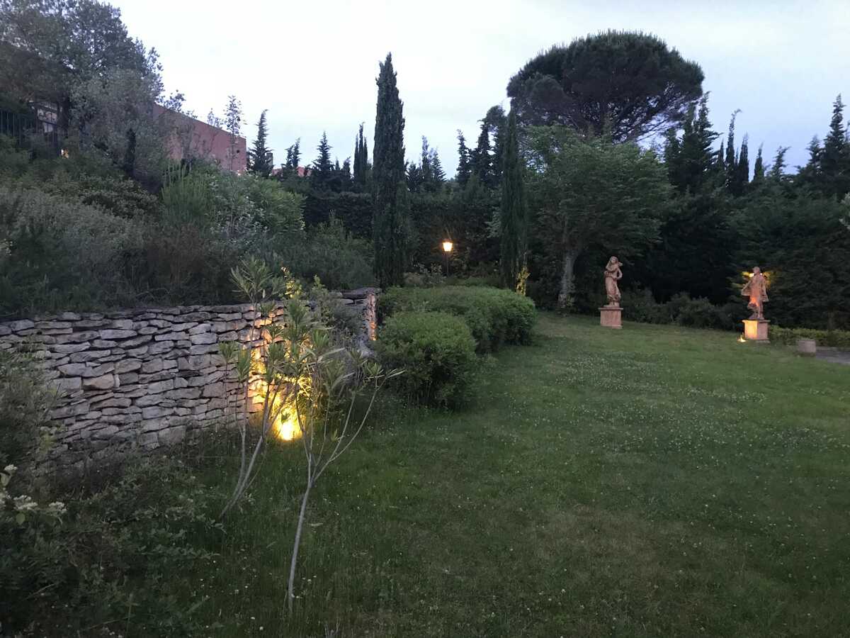 Villa d'exception à Palaja avec piscines intérieures et extérieures - Photo 56