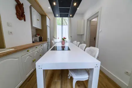 Maison 90 m² avec jardin meublé et entrée privée à Douai : photo 2