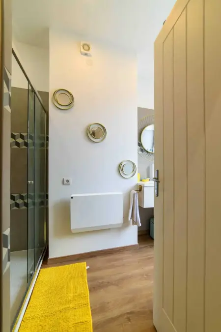 Maison 90 m² avec jardin meublé et entrée privée à Douai : photo 10