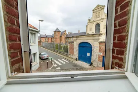 Maison 90 m² avec jardin meublé et entrée privée à Douai : photo 13