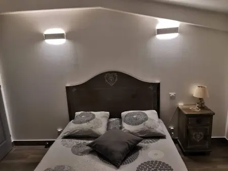 Maison de charme à Balazuc avec jardin clos et plancha électrique : photo 12