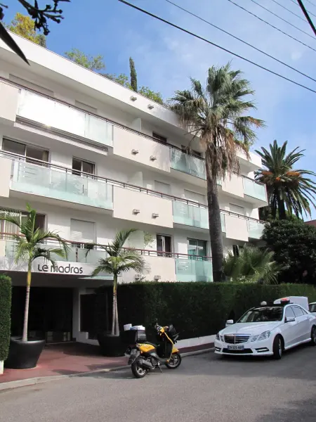 Appartement 50 m² avec terrasse et vue jardin à Antibes : photo 4