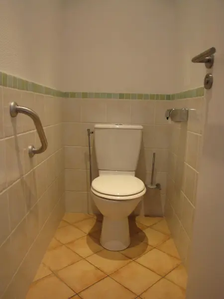 Appartement 50 m² avec terrasse et vue jardin à Antibes : photo 8