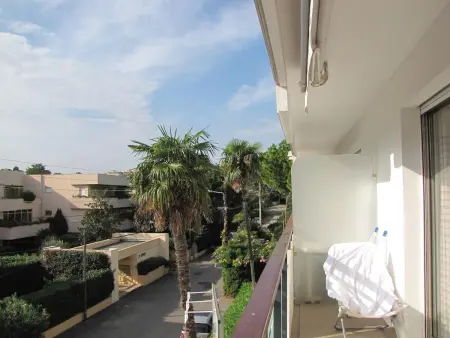 Appartement 50 m² avec terrasse et vue jardin à Antibes : photo 9
