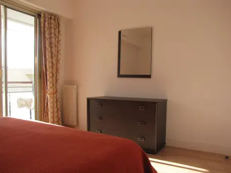 Appartement 50 m² avec terrasse et vue jardin à Antibes : photo 14