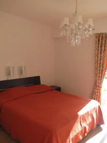 Appartement 50 m² avec terrasse et vue jardin à Antibes : photo 15