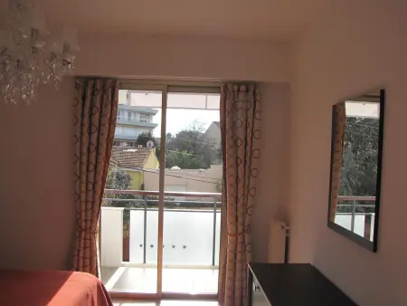Appartement 50 m² avec terrasse et vue jardin à Antibes : photo 16