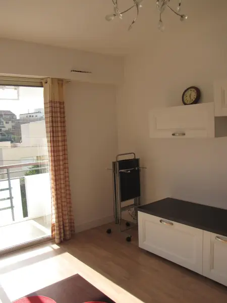 Appartement 50 m² avec terrasse et vue jardin à Antibes : photo 25